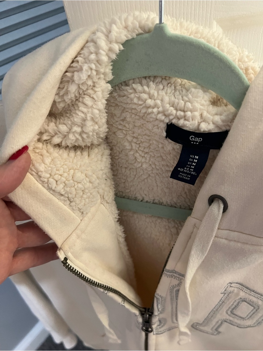 GAP Wome’s Full Zip Sherpa Hoodie Medium / Warm Cozy Jacket Cream - Picture 2 of 4
